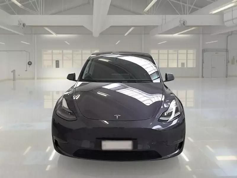 Usata Tesla Model Y 378 kW (514 CV) 2022 Grigio SUV