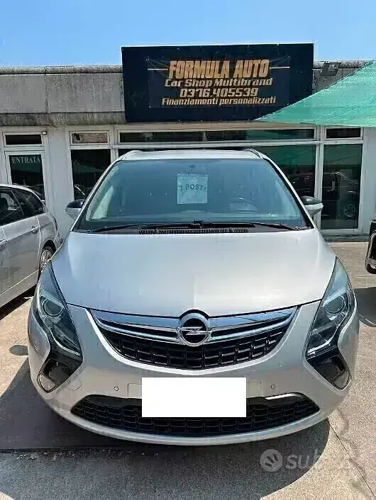 Usata Opel Zafira Tourer Cosmo 150 CV (110 kW) 2015 Grigio Monovolume