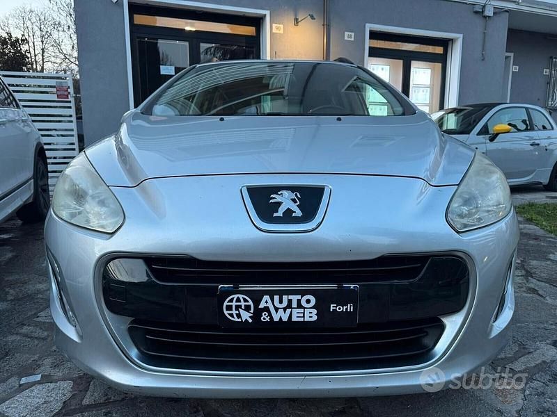Usata Peugeot 308 Allure 112 CV (82 kW) 2012 Grigio Station wagon