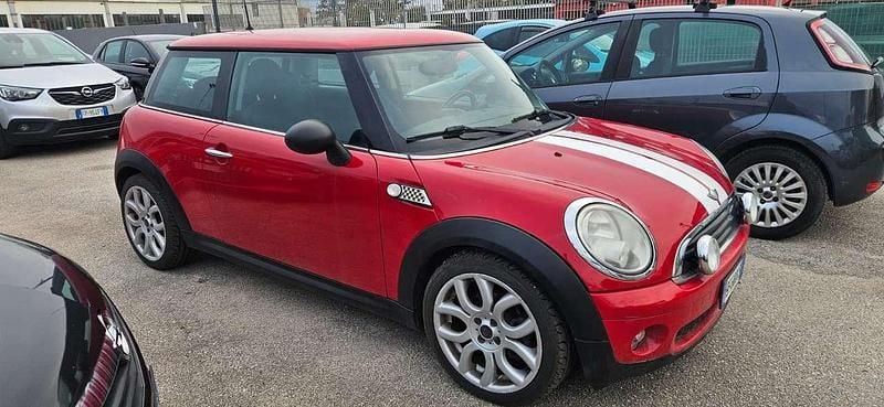Usata Mini ONE 95 CV (69 kW) 2010 Rosso Utilitaria