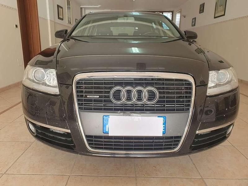 Nero Usata 2006 Audi A6 Station wagon | 5500 € (Buon prezzo) - Immagine 1/4