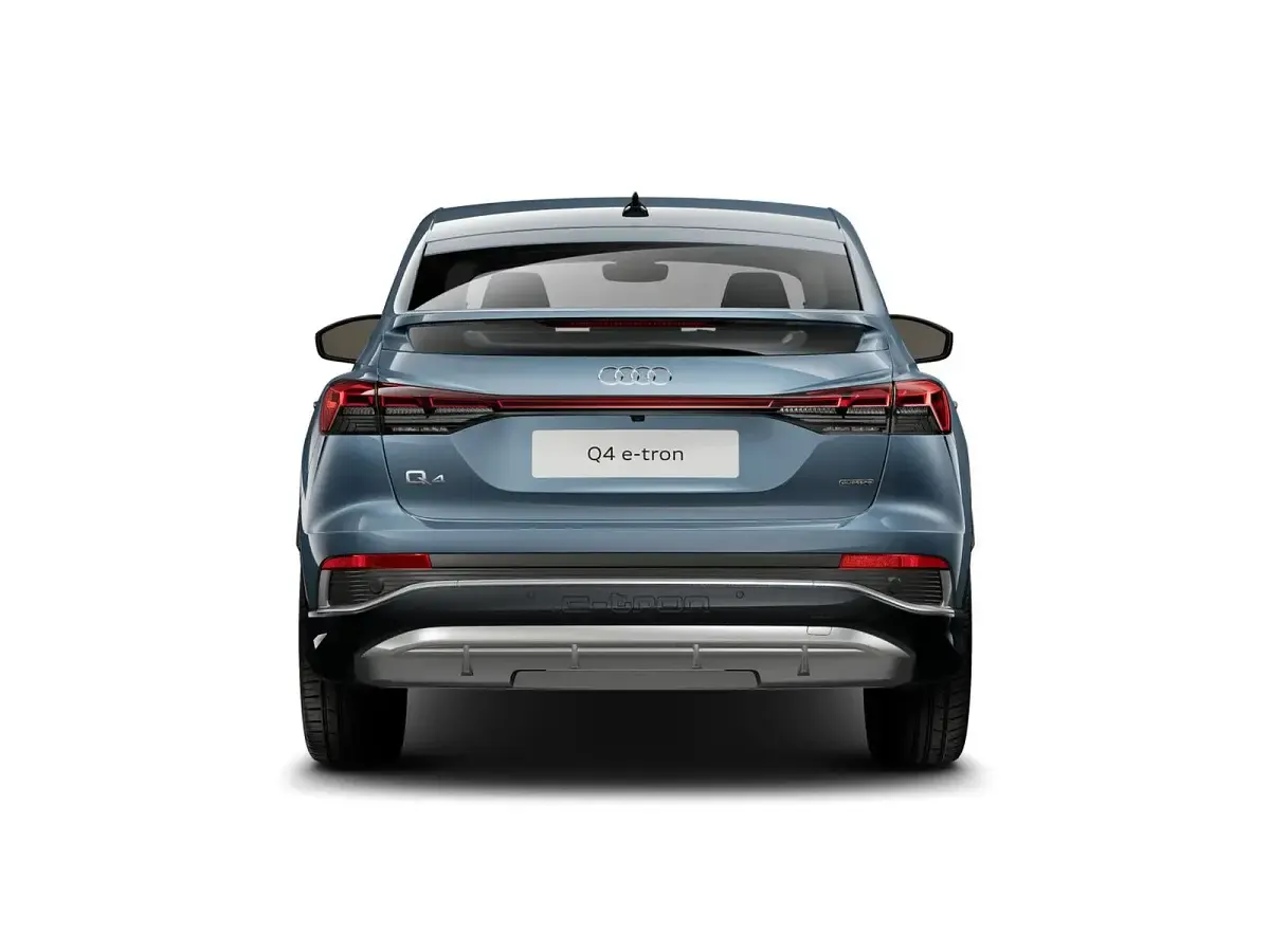Usata Audi Q4 Sportback e-tron S-Line 194 kW (265 CV) 2023 Blu geyser metallizzato SUV