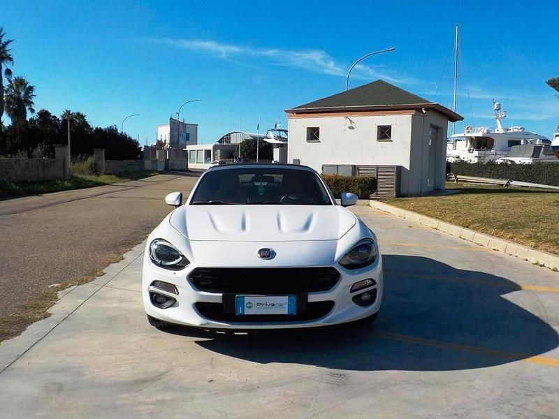 Usata Fiat 124 Spider Lusso 140 CV (102 kW) 2016 Bianco Cabrio