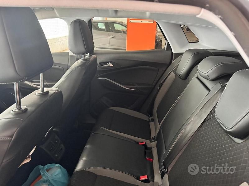 Usata Opel Grandland X Ultimate 130 CV (95 kW) 2018 Grigio SUV