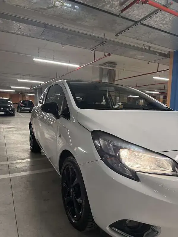 Usata Opel Corsa 90 CV (66 kW) 2018 Bianco Utilitaria