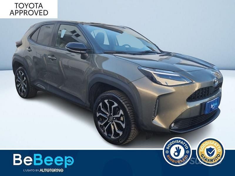 Usata Toyota Yaris Cross Trend 116 CV (85 kW) 2022 Marrone SUV