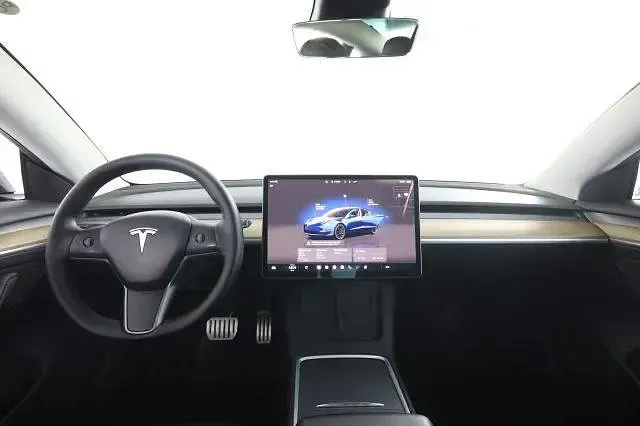 Usata Tesla Model 3 Long Range AWD 155 kW (211 CV) 2022 Nero Berlina
