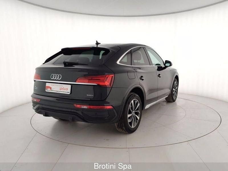 Usata Audi Q5 Sportback Advanced 204 CV (150 kW) 2022 Nero metallizzato SUV