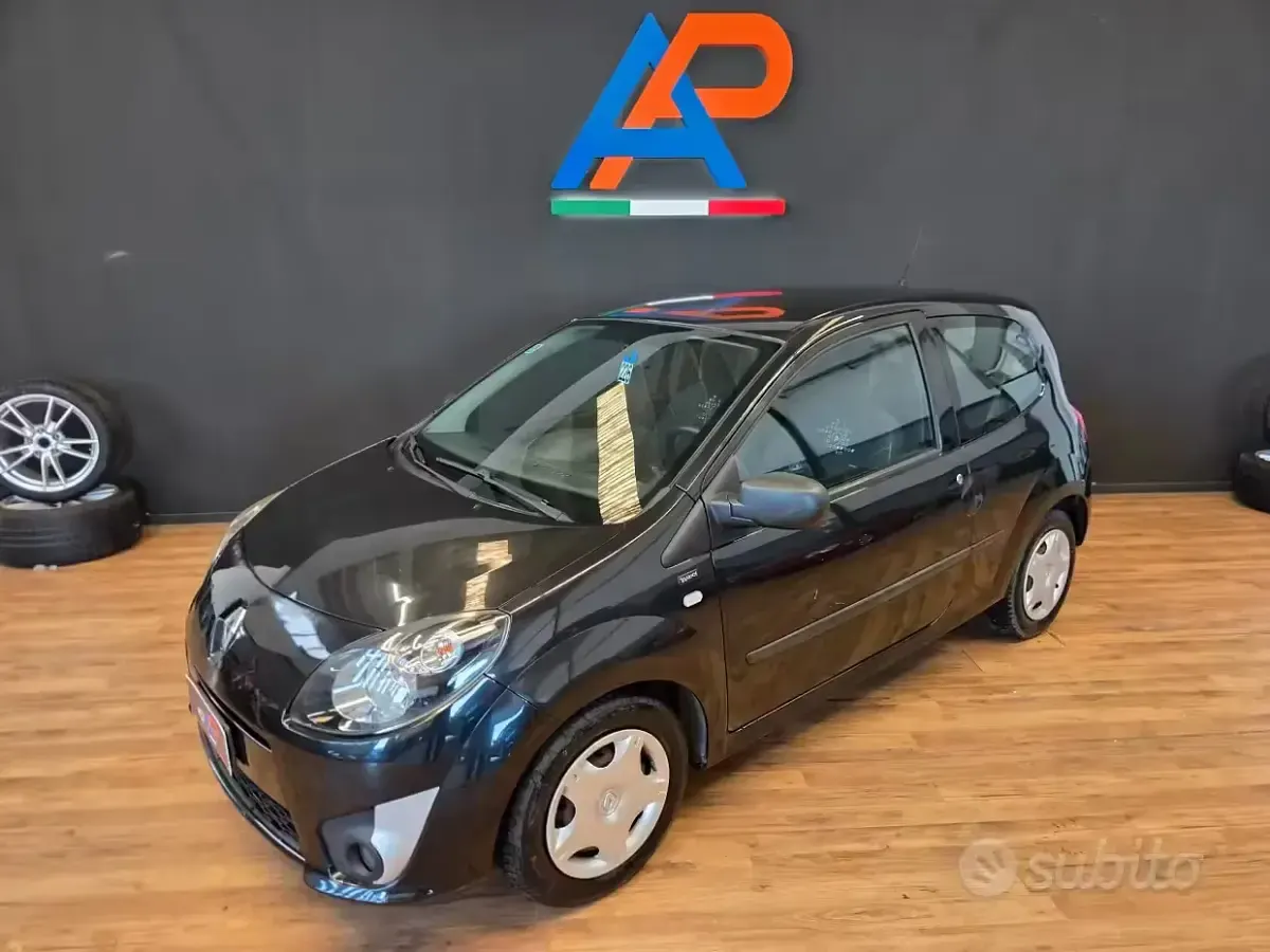 Usata Renault Twingo 76 CV (55 kW) 2012 Grigio Utilitaria