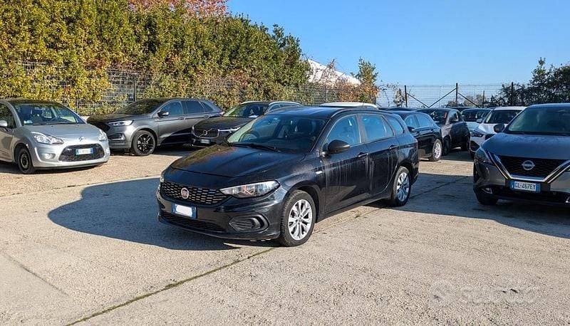 Usata Fiat Tipo 120 CV (88 kW) 2018 Nero Station wagon