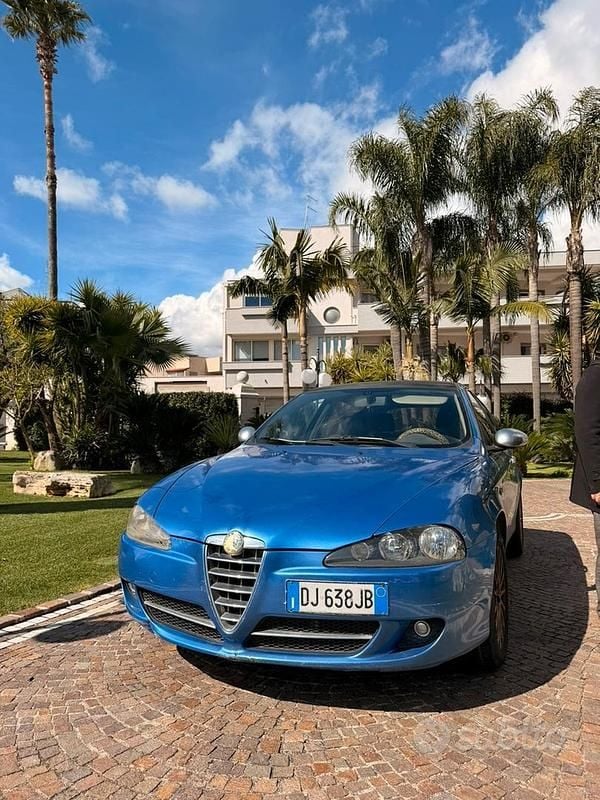 Usata Alfa Romeo 147 2006 Blu Utilitaria