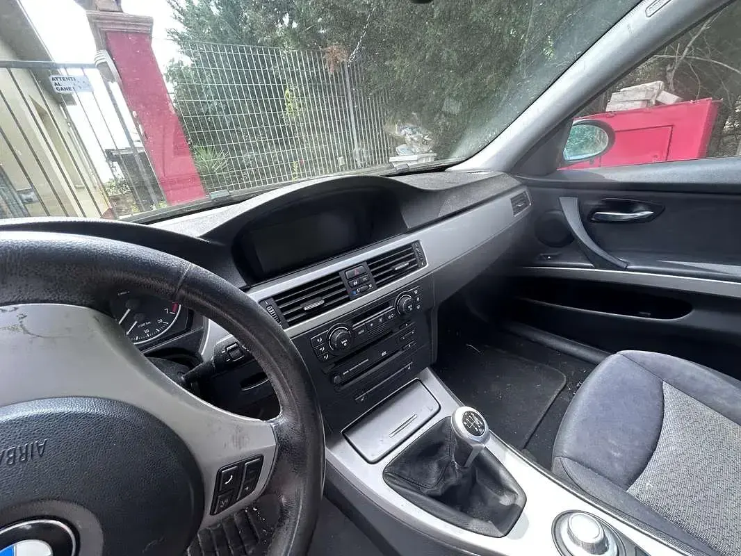 Usata BMW 320 Efficient Dynamics 150 CV (110 kW) 2005 Grigio Berlina