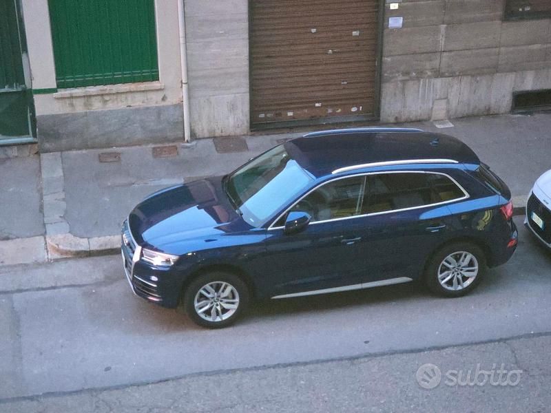 Blu Usata 2018 Audi Q5 SUV | 25.800 € (Buon prezzo) - Immagine 1/2