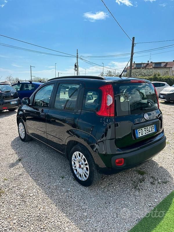 Usata Fiat Panda Pop 69 CV (50 kW) 2014 Nero Utilitaria