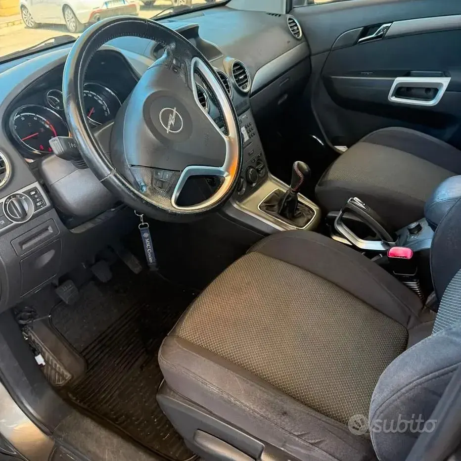 Usata Opel Antara 150 CV (110 kW) 2008 Grigio SUV