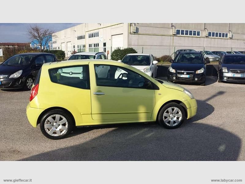 Usata Citroën C2 Elegance 68 CV (50 kW) 2003 Giallo Utilitaria