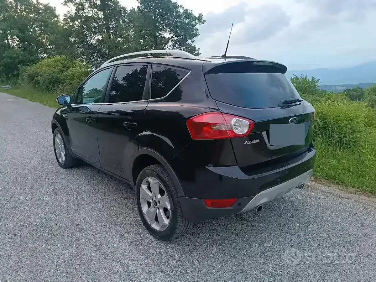Usata Ford Kuga Titanium 163 CV (119 kW) 2010 Nero SUV