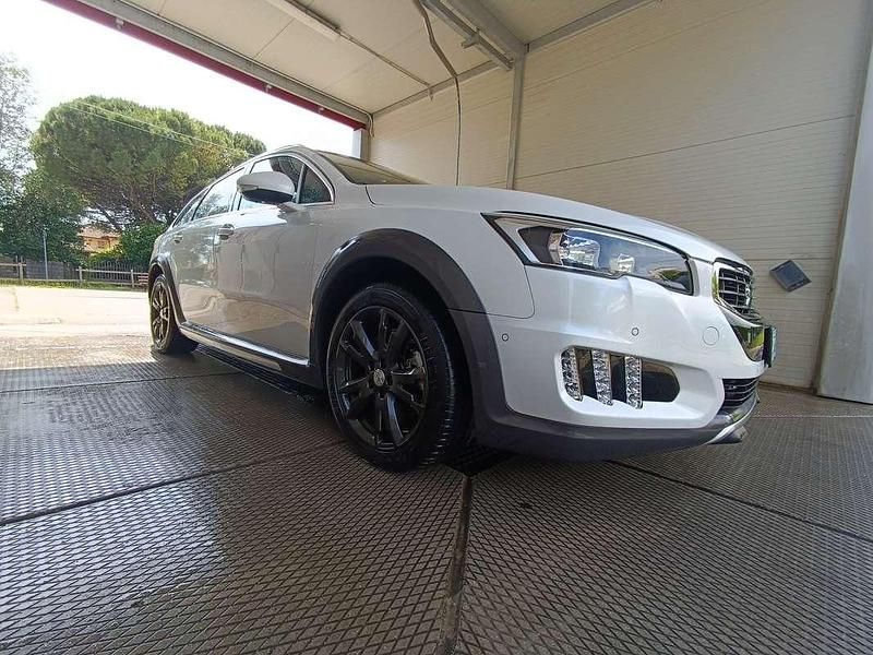 Begagnad Peugeot 508 SW 163 HK (119 kW) 2016 Vit Kombi