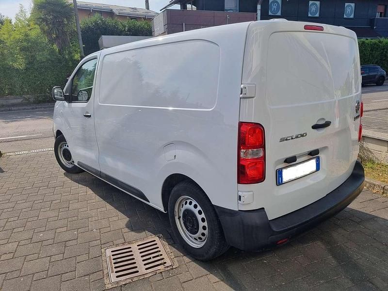 Usata Fiat Scudo Business 120 CV (88 kW) 2022 Bianco Furgone