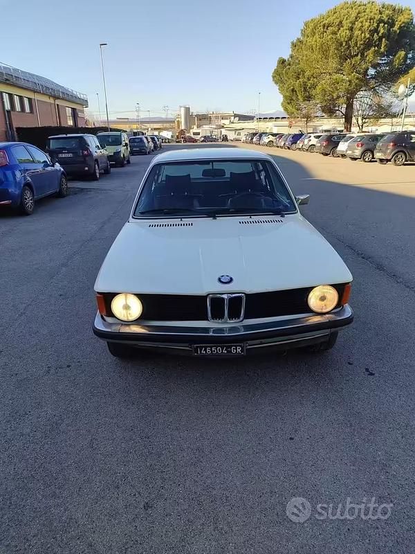 Usata BMW 318 1970 Bianco