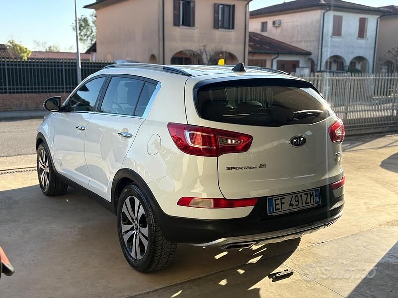 Usata Kia Sportage 116 CV (85 kW) 2011 Bianco SUV