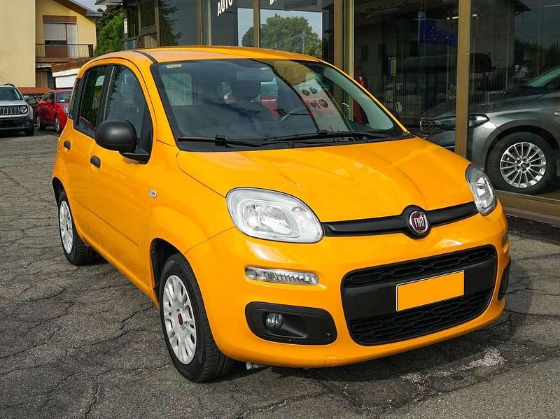 Usata Fiat Panda Easy 69 CV (50 kW) 2021 Arancione Utilitaria