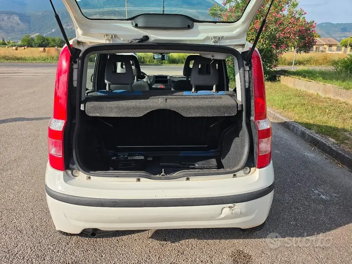 Usata Fiat Panda Dynamic 60 CV (44 kW) 2010 Bianco Utilitaria