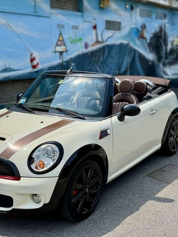 Usata Mini Cooper S Cabriolet 184 CV (135 kW) 2010 Cabrio