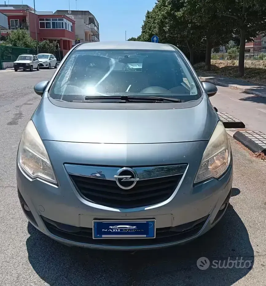 Usata Opel Meriva Cosmo 110 CV (80 kW) 2011 Grigio Monovolume