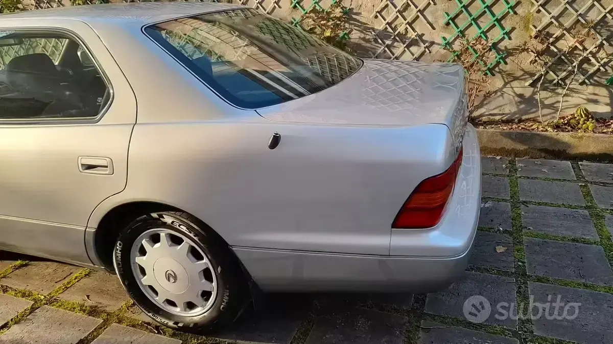 Usata Lexus LS400 264 CV (194 kW) 1996 Grigio Berlina