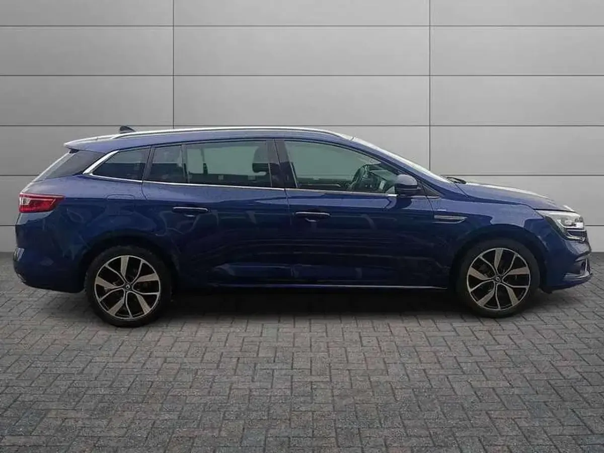 Usata Renault Mégane IV Intens 110 CV (80 kW) 2018 Other Utilitaria
