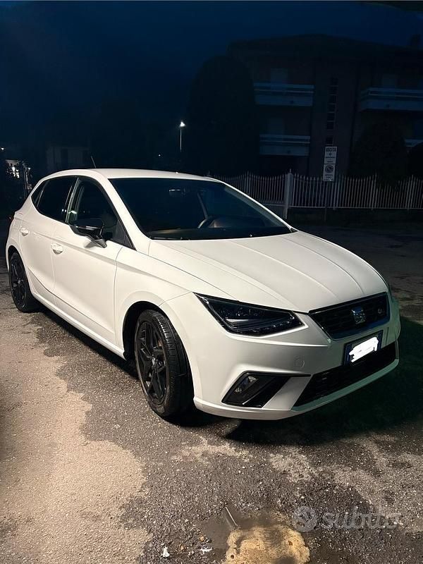 Usata Seat Ibiza FR 116 CV (85 kW) 2020 Utilitaria