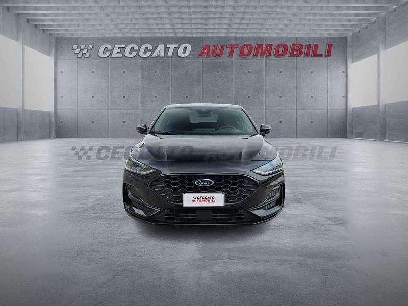 Usata Ford Focus ST-Line 116 CV (85 kW) 2025 Nero Utilitaria