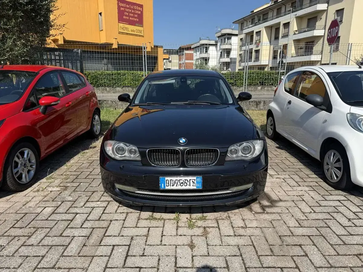Usata BMW 118 143 CV (105 kW) 2008 Other Utilitaria