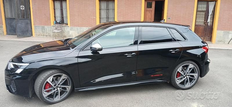 Nero Usata 2022 Audi S3 Station wagon | 43.000 € (Cara) - Immagine 1/4