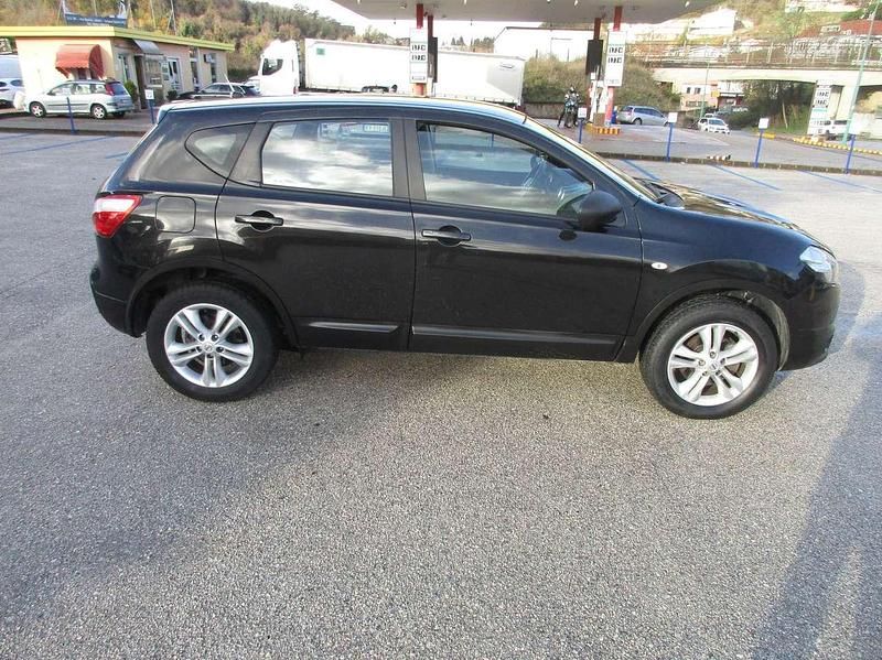 Usata Nissan Qashqai Acenta 110 CV (80 kW) 2013 Nero SUV