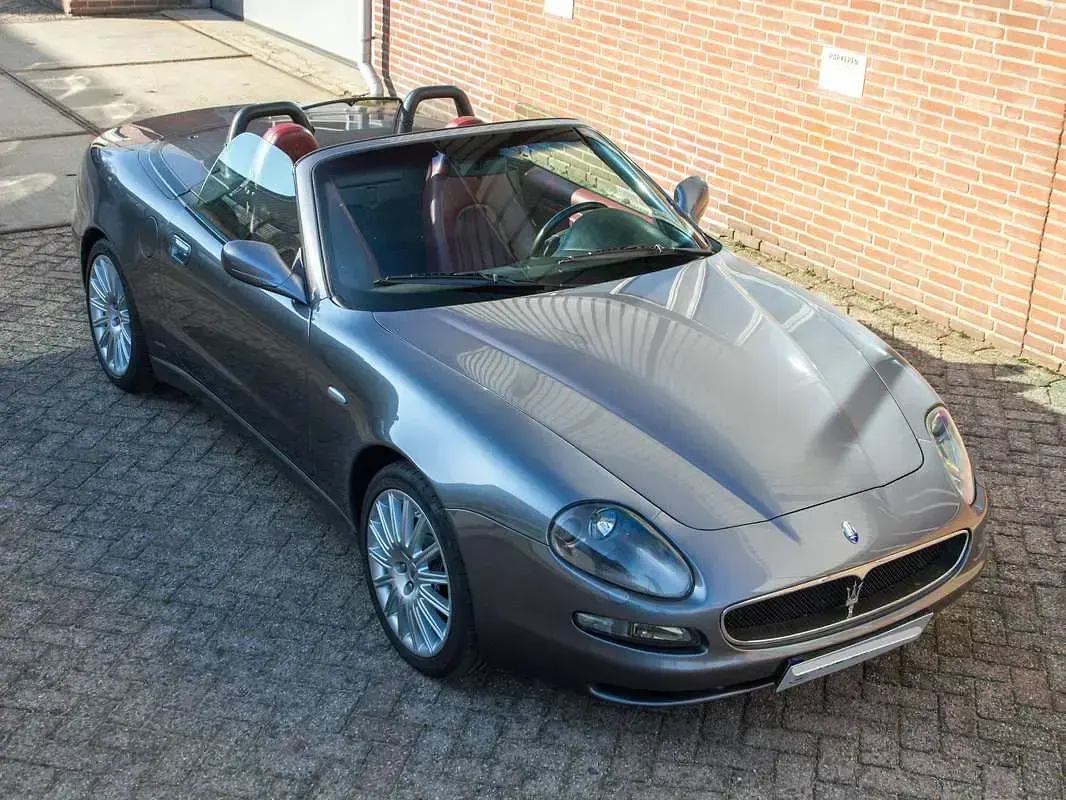 Usata Maserati Spyder 390 CV (286 kW) 2002 Grigio Cabrio