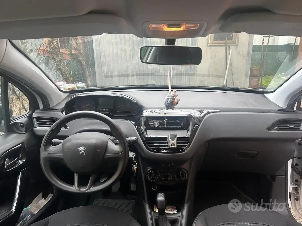 Usata Peugeot 208 Active 82 CV (60 kW) 2013 Utilitaria
