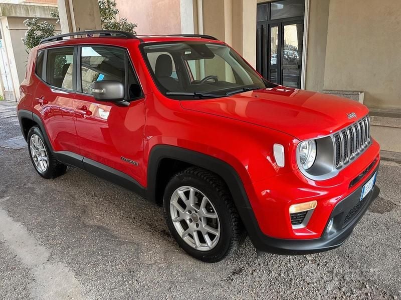 Begagnad Jeep Renegade Limited 130 HK (95 kW) 2021 Röd SUV