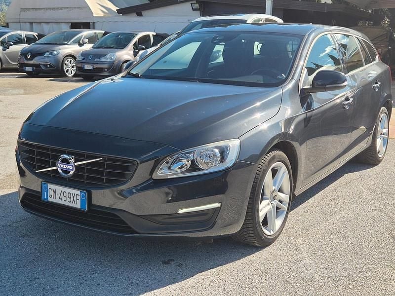 Usata Volvo V60 Summum 2017 Grigio Station wagon