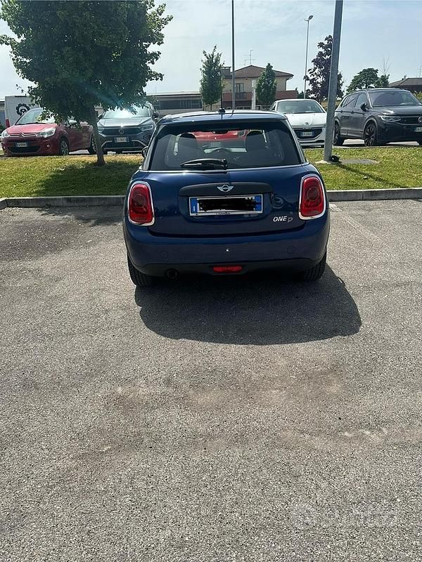 Usata Mini One D 75 CV (55 kW) 2018 Blu Utilitaria