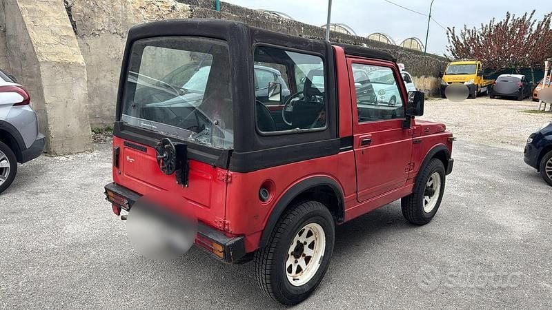 Usata Suzuki Samurai 1998 Rosso SUV