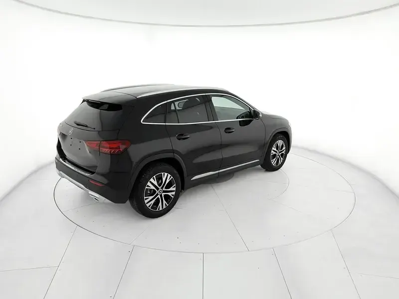 Nuova Mercedes GLA200 Progressive 150 CV (110 kW) 2026 Nero SUV