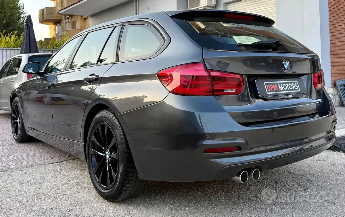 Usata BMW 320 Advantage 163 CV (119 kW) 2016 Grigio Station wagon