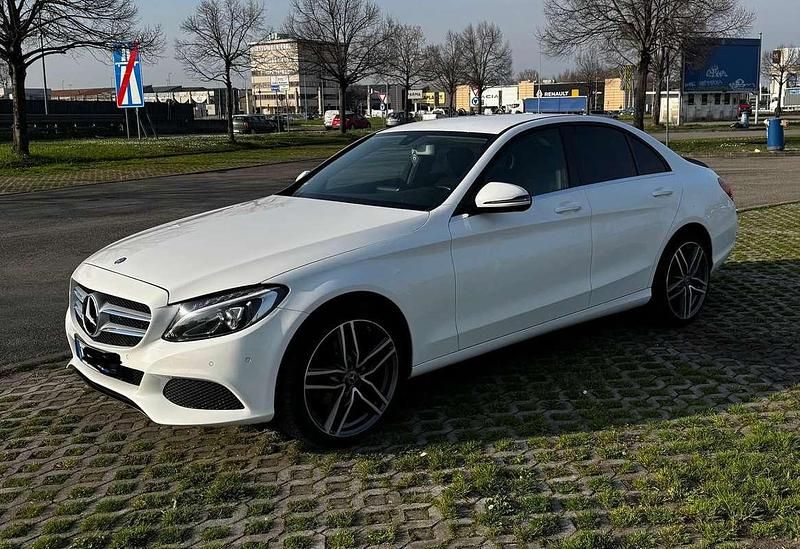 Usata Mercedes C180 Premium 116 CV (85 kW) 2016 Bianco Berlina