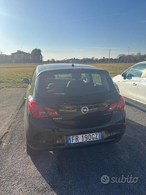 Usata Opel Corsa 90 CV (66 kW) 2019 Nero Berlina