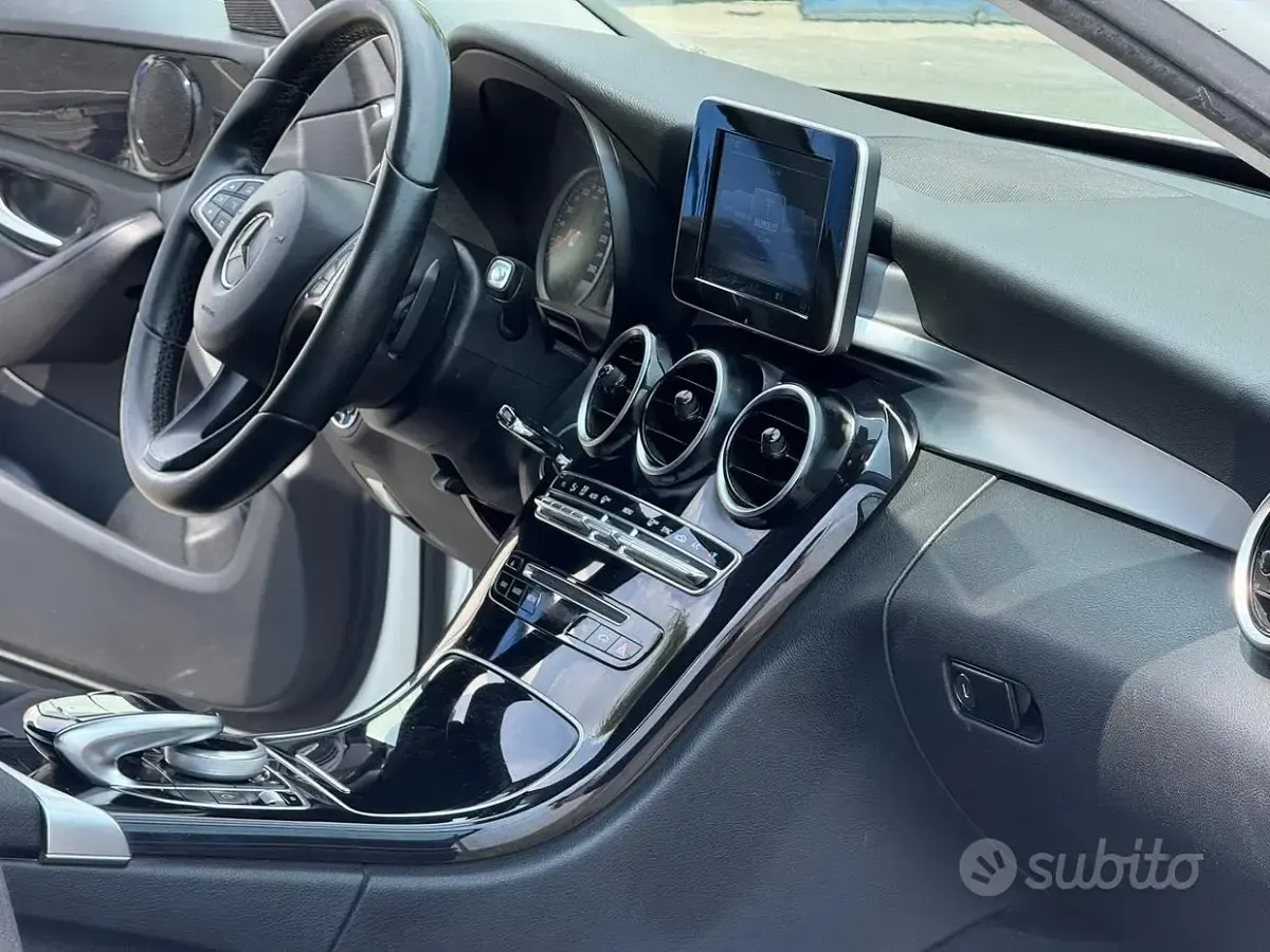Usata Mercedes C180 116 CV (85 kW) 2016 Bianco Station wagon