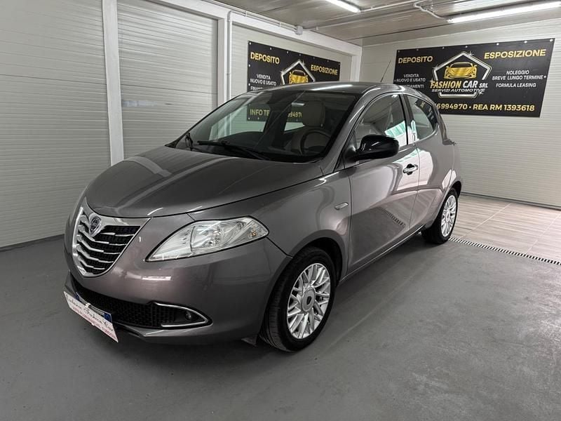 Usata Lancia Ypsilon S 95 CV (69 kW) 2014 Grigio Utilitaria