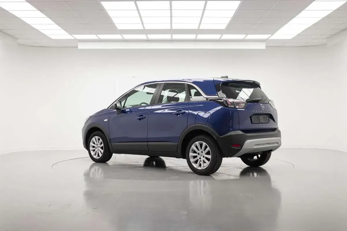 Usata Opel Crossland Elegance 110 CV (80 kW) 2022 Blu SUV