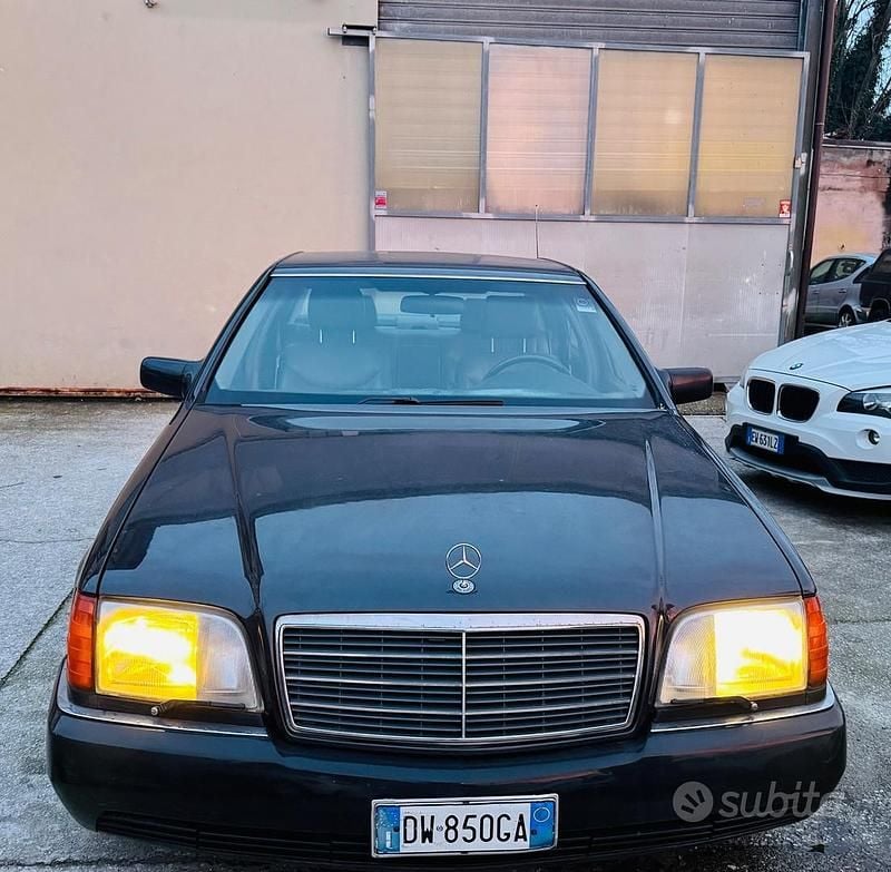 Usata Mercedes S300 SE 231 CV (169 kW) 1991 Grigio Berlina